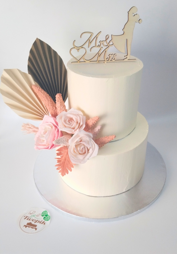 Wedding cake blanc rose 2 étages nude chic Yvelines Lyli Twopik