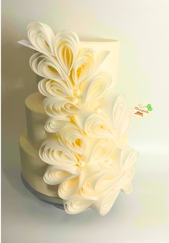 wedding cake flowers blanc élegant